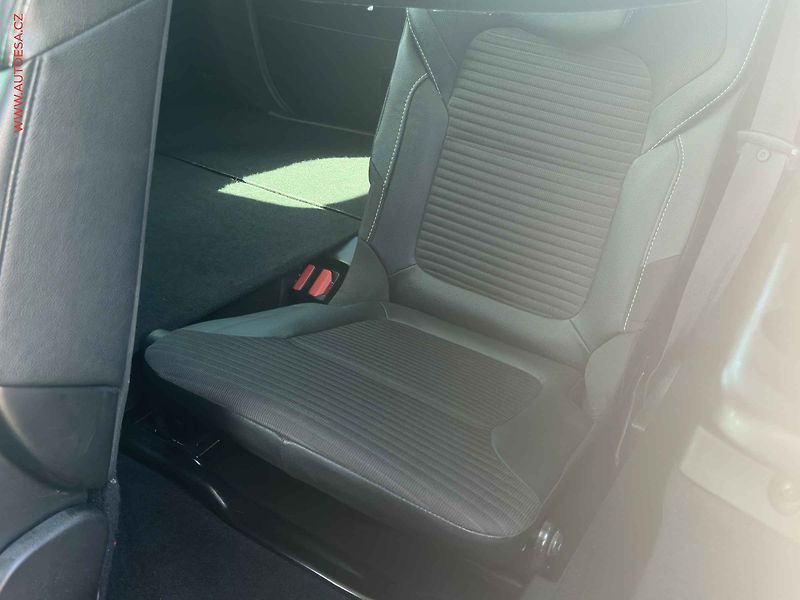 Renault Grand Scénic (2019) 1.7 dCI 7míst, 2.maj, AT - fotka 13 z 19