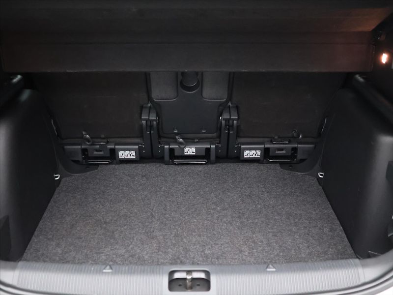 Škoda Yeti 1,2 TSI 81kW Ambition Klima CZ - fotka 10 z 29