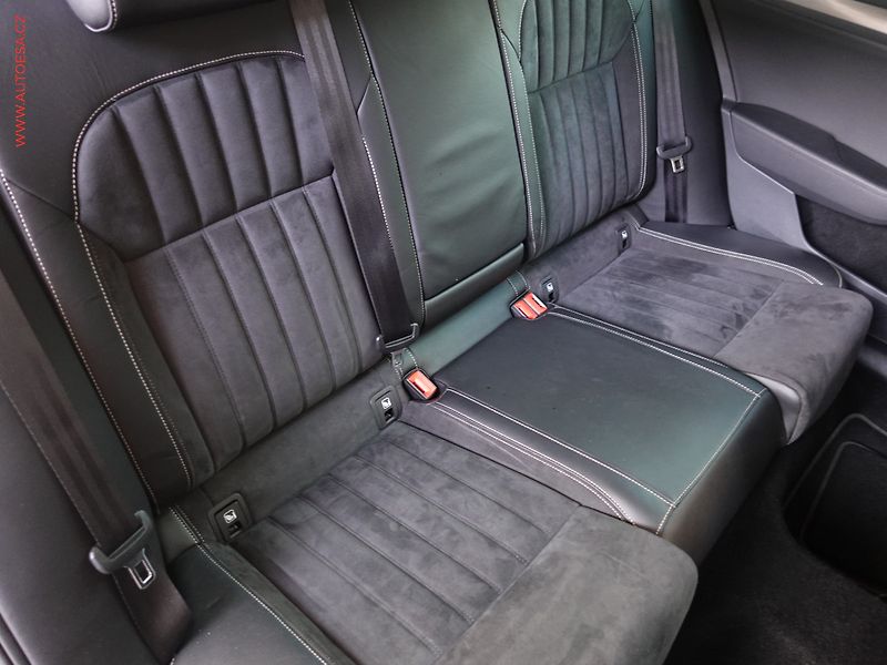 Škoda Superb (2021) 1.5 TSi, 2.maj,ČR, Style - fotka 13 z 28