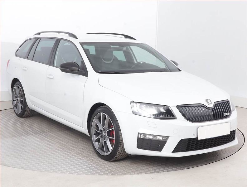 Škoda Octavia (2017) RS 2.0 TSI, Automat - fotografie inzerátu