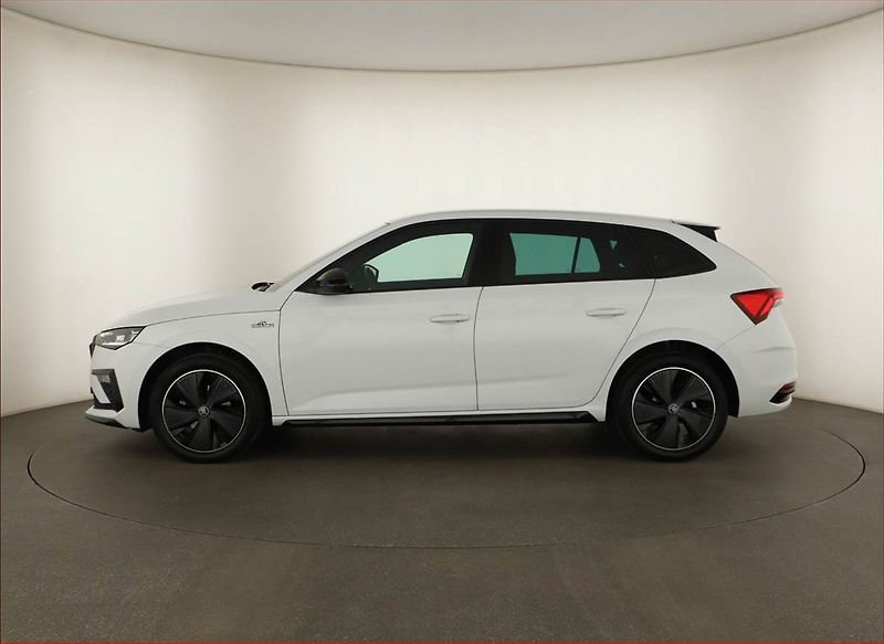 Škoda Scala (2026) 1.0 TSI, MONTE CARLO, DPH - fotka 3 z 15