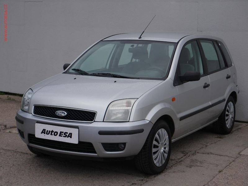 Ford Fusion (2003) 1.4i, AC, park.čidla - fotka 3 z 14