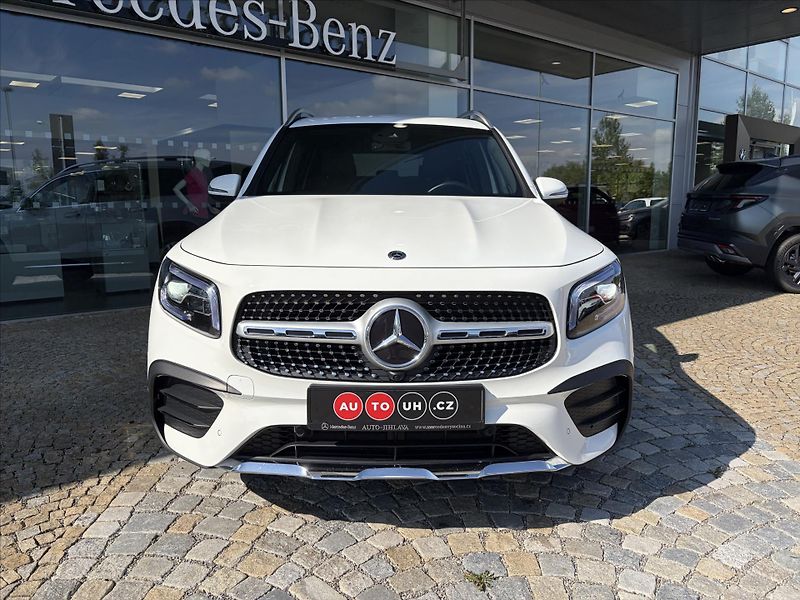 Mercedes-Benz GLB 250 - fotka 3 z 30