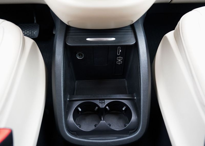 Mercedes-Benz Třídy V V 250d /Long/kůže/kamera - fotka 33 z 40