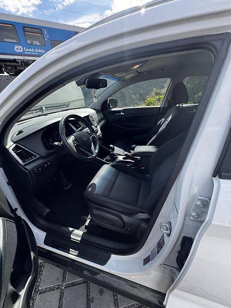 Hyundai Tucson (2017) V provozu 2018/3 - fotka 8 z 12