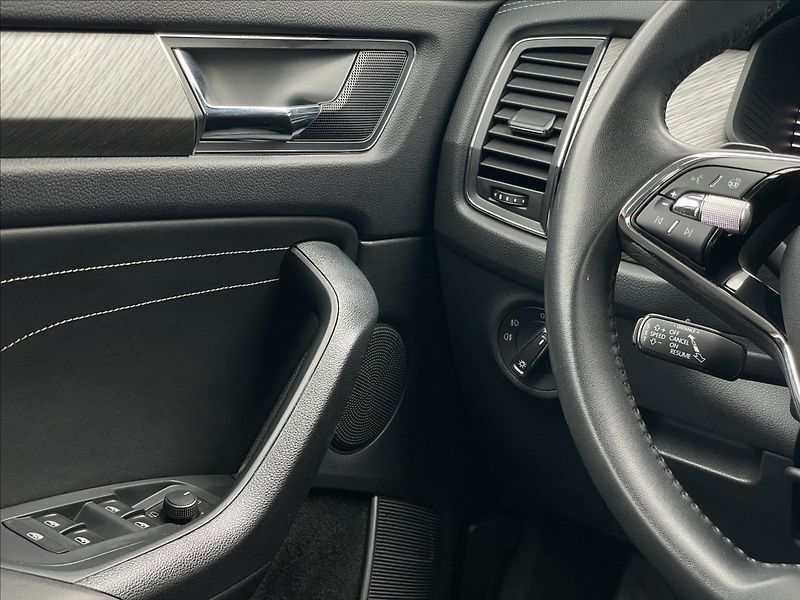 Škoda Kodiaq 2,0 TDI DSG Style NAVI+ACC - fotka 13 z 23