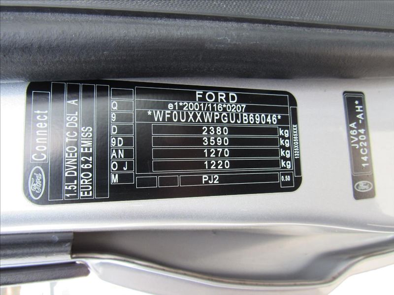 Ford Tourneo Connect 1,5 TDCi 88kW 5 Míst Long - fotka 28 z 32