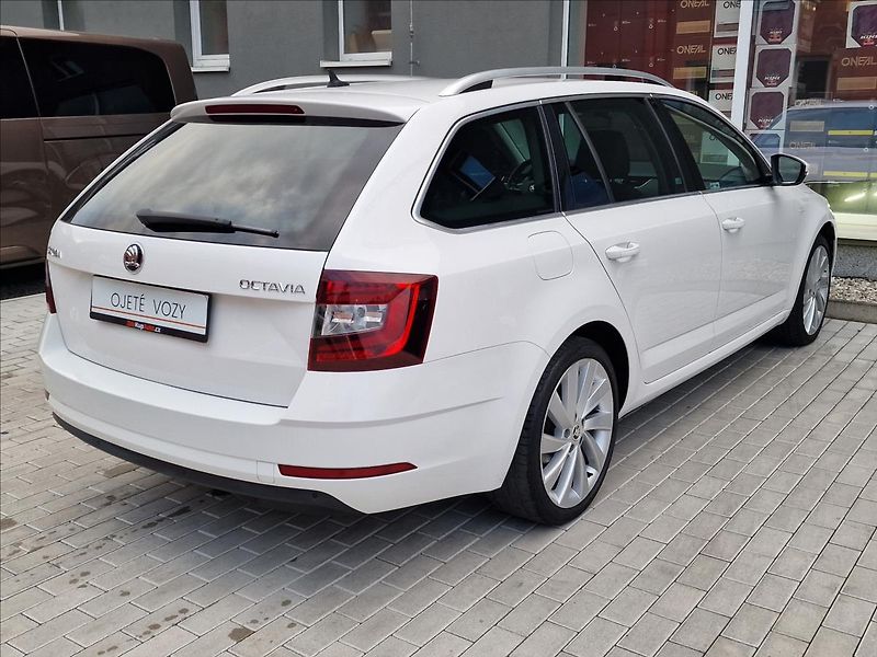 Škoda Octavia 2.0TDI 110kW DSG L&k, ČR, 1.Ma - fotka 10 z 50