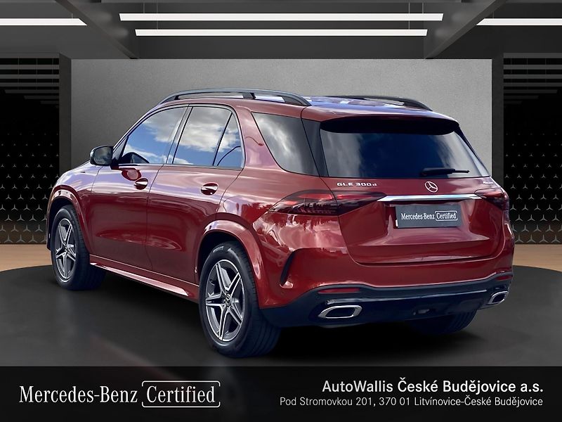 Mercedes-Benz GLE GLE 300 d 4MATIC AMG - fotka 3 z 28