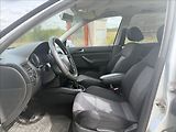 Volkswagen Golf 1,9 TDI 74kW - náhled 9