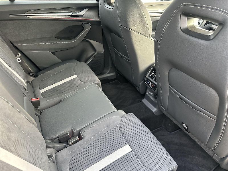 Škoda Kodiaq (2024) 2.0 TDI 4x4 DSG Sportline - fotka 10 z 40
