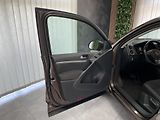 Volkswagen Tiguan 2.0 TDi DSG 4x4 SERVISKA TZ  - náhled 19