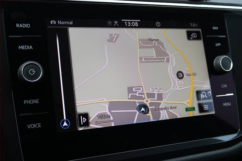 Volkswagen Tiguan Allspace (2022) 2.0 TDI - fotka 19 z 34