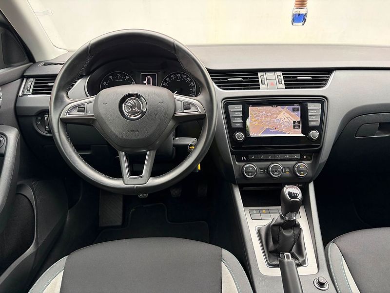 Škoda Octavia 1.4 TSi Style, Serviska, TOP - fotka 16 z 27