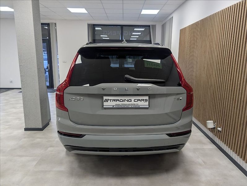 Volvo XC90 T8 Plus Dark Recharge AWD - fotka 10 z 39