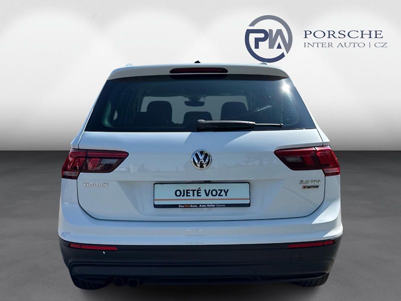 Volkswagen Tiguan 2,0 TDI 4x4 7DSG COMFORTLINE - fotka 8 z 30