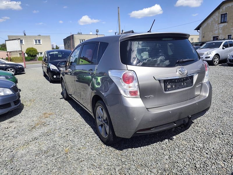 Toyota Verso (2014) - fotka 4 z 83