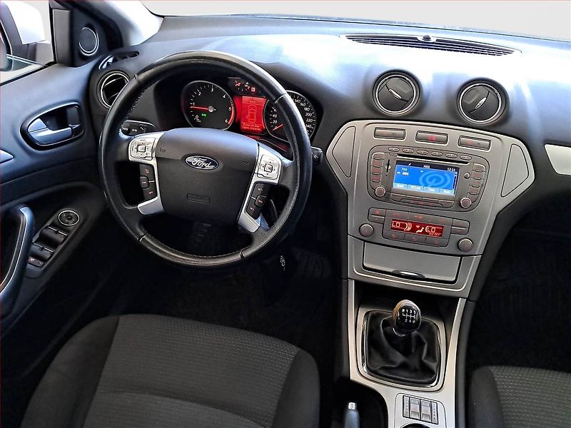 Ford Mondeo (2008) 2.0 TDCi, po STK, Tažné - fotka 7 z 14