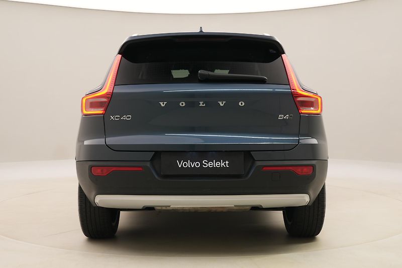 Volvo XC40 B4 AWD INSCRIPTION AUT CZ - fotka 11 z 42