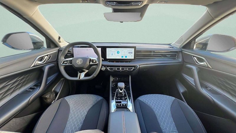 MG HS (2026) EXCLUSIVE HYBRID + 1.5T (165 k - fotka 14 z 20