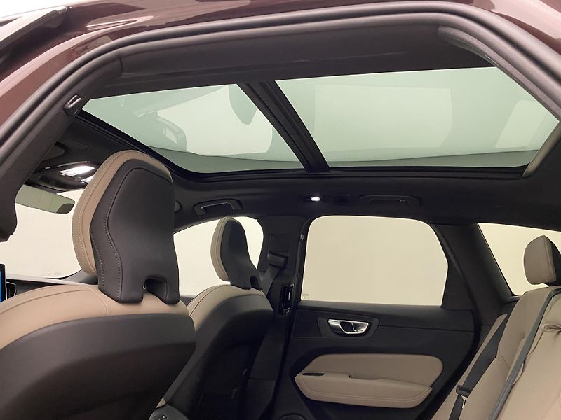 Volvo XC60 T6 AWD RECHARGE BRIGHT PLUS CZ - fotka 31 z 60