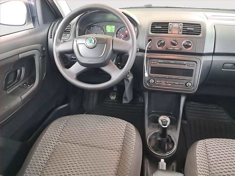 Škoda Roomster (2011) 1.2 TSI, Park. senzory - fotka 7 z 15