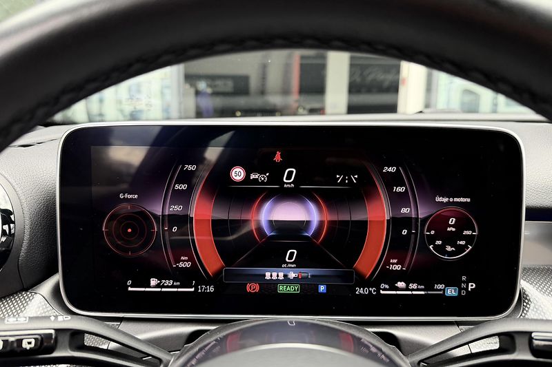 Mercedes-Benz Třídy C (2024) C 300 de 4Matic EQ - fotka 51 z 100