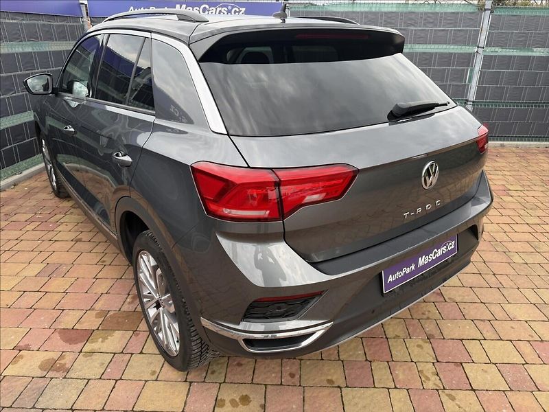 Volkswagen T-Roc 1.0 TSI IQ Drive - fotka 6 z 14