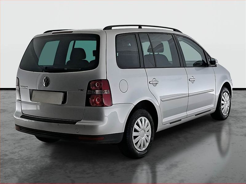 Volkswagen Touran (2007) 1.4 TSI, Automat, 7 míst - fotka 5 z 18