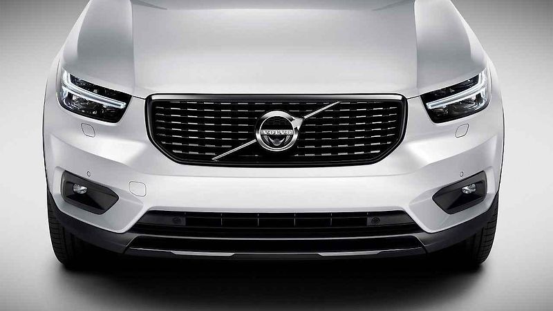 Volvo XC40.