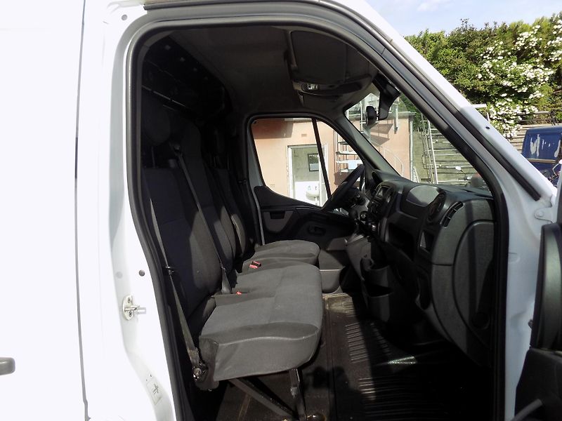 Renault Master 2,3 DCI 107 KW L3H2 AC, TEMP - fotka 23 z 34