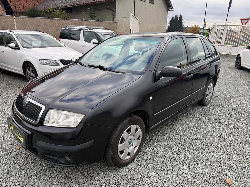 Škoda Fabia 1.2 HTP KOMBI - fotka 3 z 13