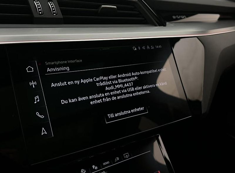 Audi Q8 e-tron 55 Q 360kam Vzduch Tažné Pano  - fotka 27 z 37