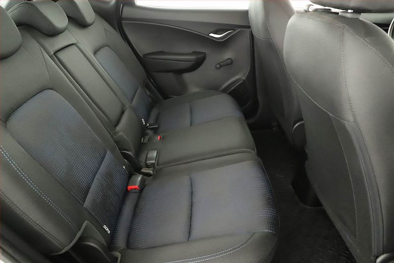 Hyundai ix20 (2017) 1.4 CVVT, Serv.kniha - fotka 7 z 12