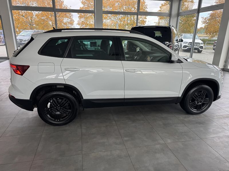 Škoda Karoq (2024) 2,0TDi DSG 4x4 LED TAŽNÉ NAVI - fotka 8 z 37