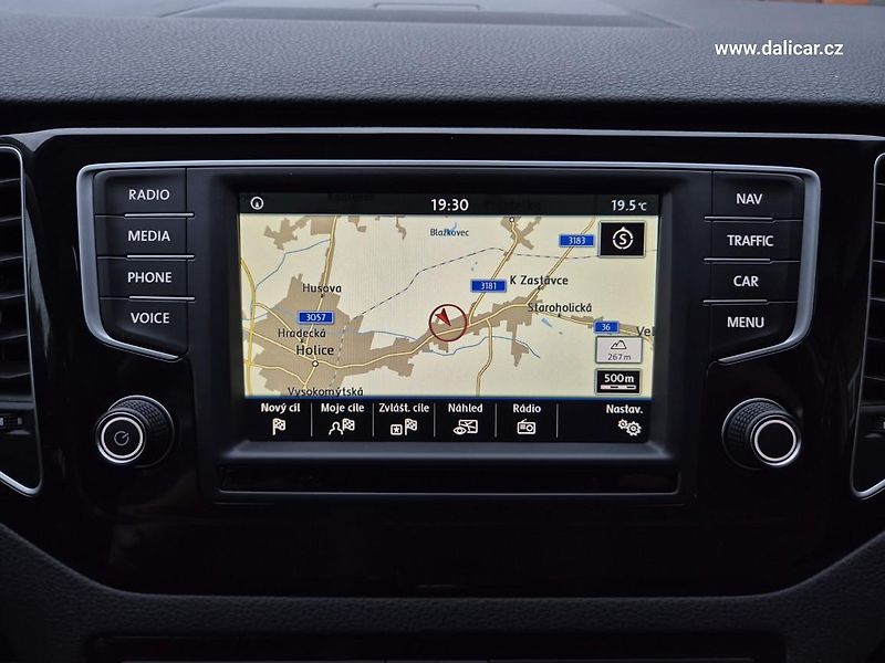 Volkswagen Golf Sportsvan (2016) 1.4TSi 110KW Highline NAVI - fotka 27 z 57