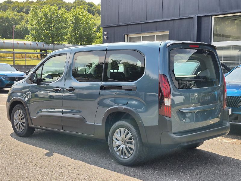 Peugeot Rifter (2026) LONG ALLURE BlueHDi 130k MAN6 - fotka 3 z 20