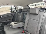 Volkswagen Golf Life 6G 1,0TSi - náhled 8