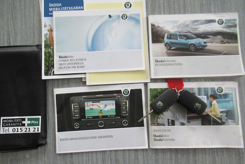 Škoda Roomster 1.2 TSi AUT. KLIMA  NAVIGACE - fotka 23 z 23