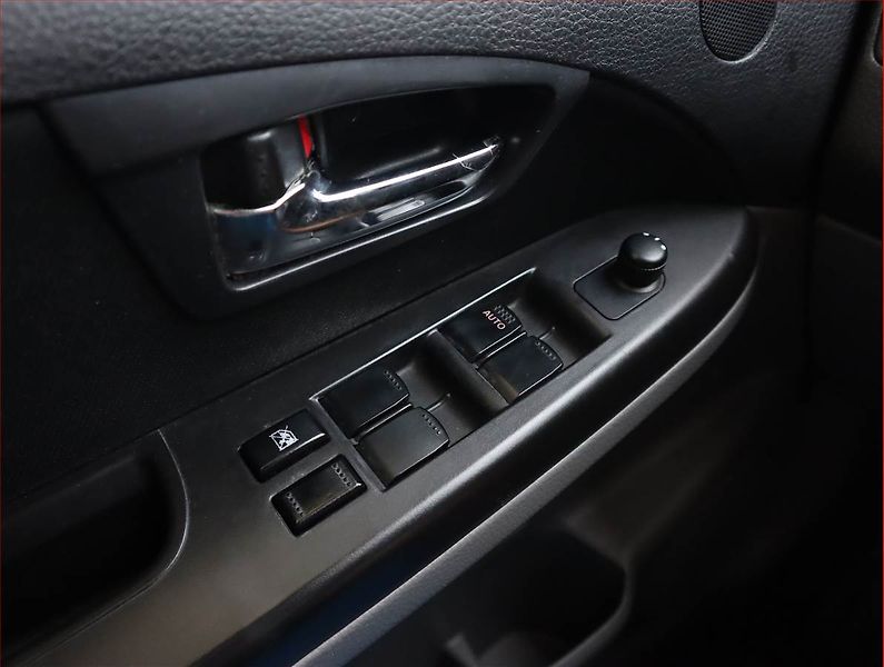 Suzuki SX4 (2013) 1.6 VVT, Automat, Serv.kniha - fotka 16 z 17