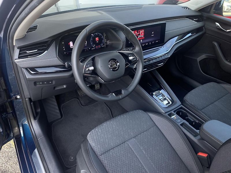 Škoda Octavia Combi 1,0 TSI 81 kW Style DSG - fotka 7 z 27