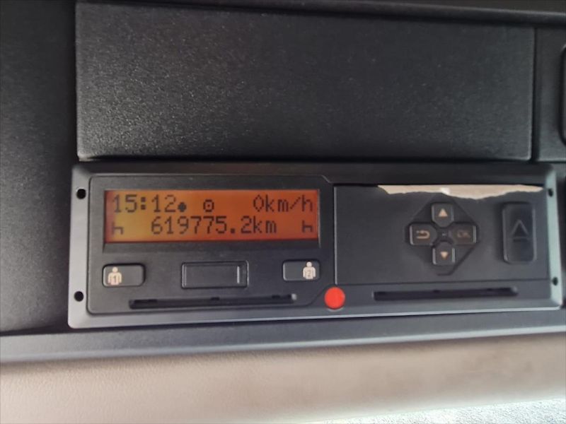 DAF XF 510 FAN 6x2 - fotka 8 z 22