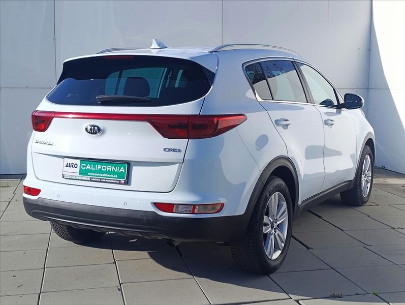 Kia Sportage 1,7 CRDi Navi Kamera Tempomat - fotka 7 z 33