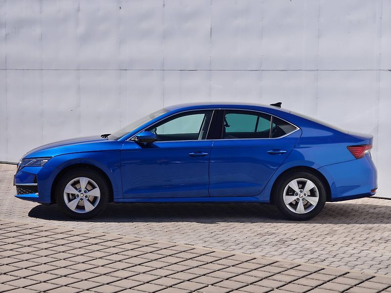 Škoda Octavia Top Selection 7DSG m-HEV 1,5TS - fotka 3 z 25