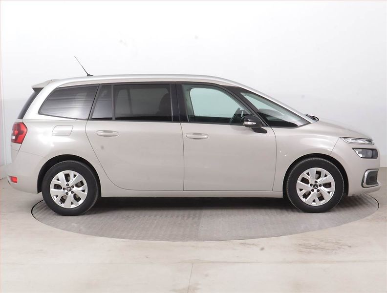 Citroën Grand C4 SpaceTourer (2020) 1.2 T, 7 míst, Serv.kniha - fotka 6 z 17