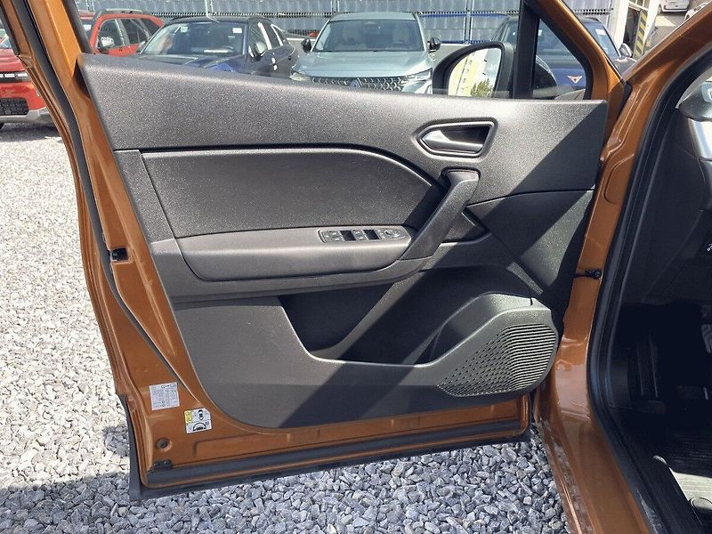 Renault Captur (2020) 1.0 TCe,74kW,LPG - fotka 29 z 38