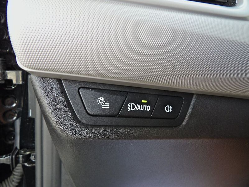 BMW Řada 2 2.0d 110kW A/T LED Tažné DPH - fotka 15 z 34