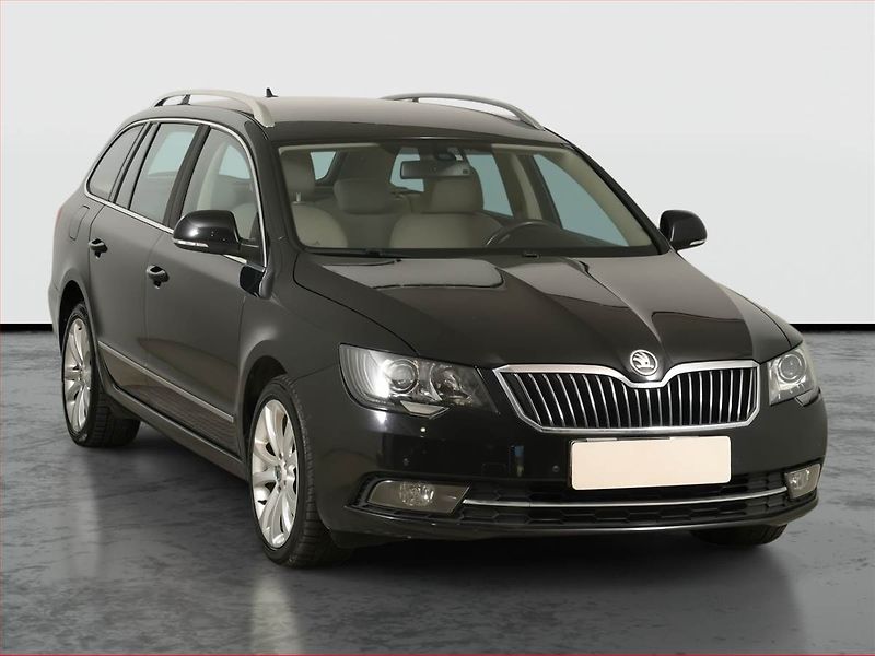 Škoda Superb (2014) 2.0 TDI, Automat, Navi, Xenony - fotografie inzerátu