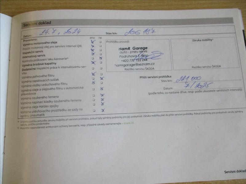 Škoda Octavia 1,6 TDI, DSG,klima,serv.kniha, - fotka 31 z 33