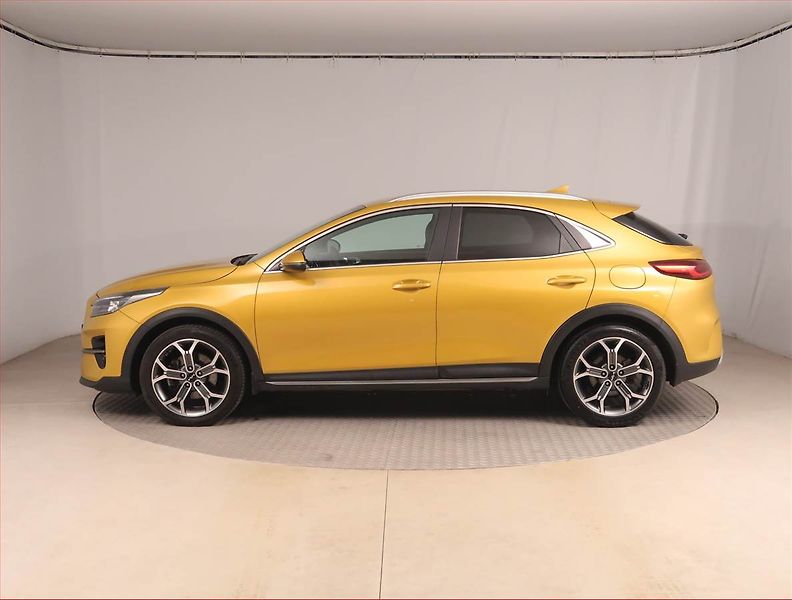 Kia XCeed (2022) Exclusive 1.5 T-GDI - fotka 3 z 17